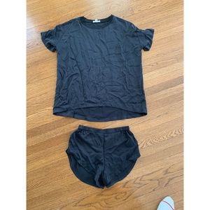 Lunya silk pajama set. Never worn.
